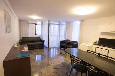 Uma área de estar em Hotel Brasil Tropical