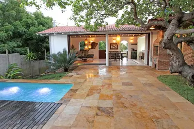 A piscina em ou perto de Villa Atlântic Icaraizinho 700 m da praia