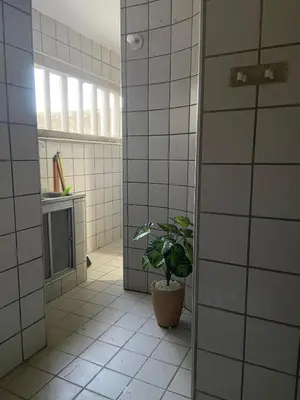 Uma casa de banho em apartamento mobiliado praia do futuro 200m da praia