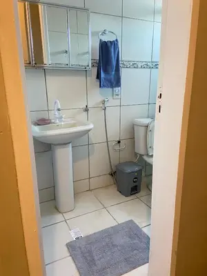 Uma casa de banho em apartamento mobiliado praia do futuro 200m da praia