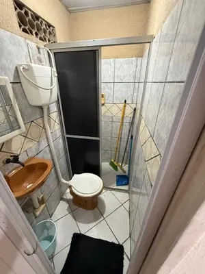 Uma casa de banho em Apartamento mobiliado