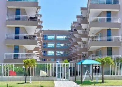 O edifício onde o apartamento está situado