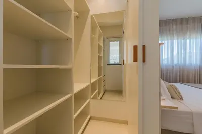 Uma cama ou camas num quarto em Kite Star - Apartamento com varanda por Carpediem