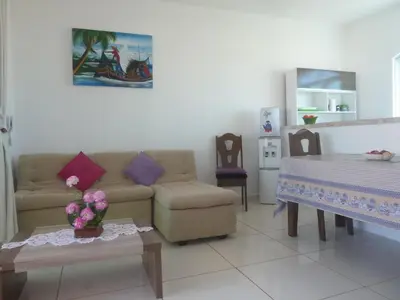 Uma área de estar em Apartamento 150m da praia de Canoa Quebrada