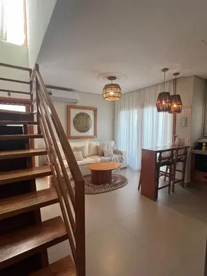 Uma área de estar em Sunny Kite House Prea