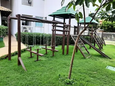 A área de jogos para crianças em Apartamento Porto Beach a 200m do Beach Park