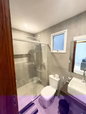 Uma casa de banho em Canoa Quebrada, CE