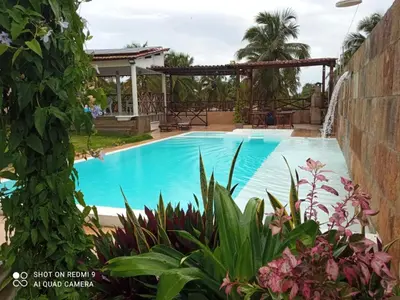 A piscina em ou perto de Casa hóspedes Dferiasicaraizinho