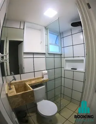 Uma casa de banho em Estoril Praia de Iracema