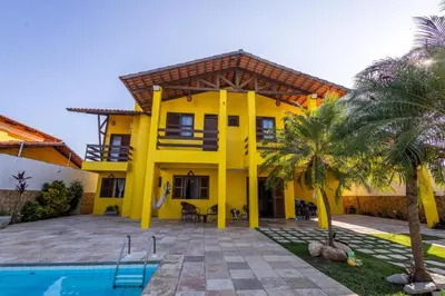 A piscina em ou perto de Casa de Imperator