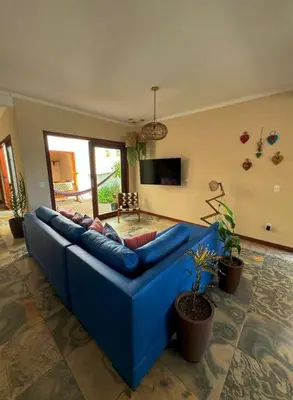 Uma televisão e/ou sistema de entretenimento em Casa de Sabá