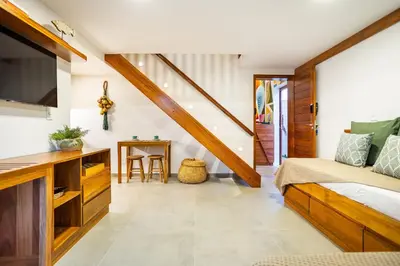 Uma televisão e/ou sistema de entretenimento em Arara House • Hospedagem Premium em Jeri