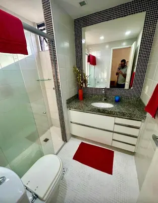 Uma casa de banho em Apartamento a 300m Beira Mar-Meireles! Serviço Diário e Wi-fi 650Mb!