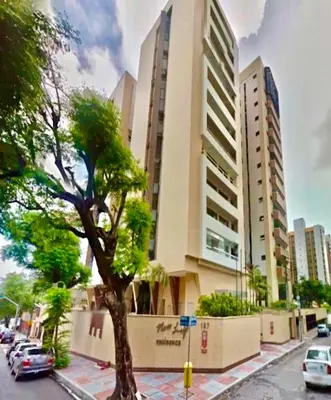 O edifício onde o apartamento está situado
