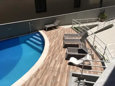 A piscina em ou perto de Flat Atlântico 1402
