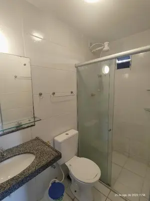 Uma casa de banho em Ap Praia do Futuro 2Quartos 1203