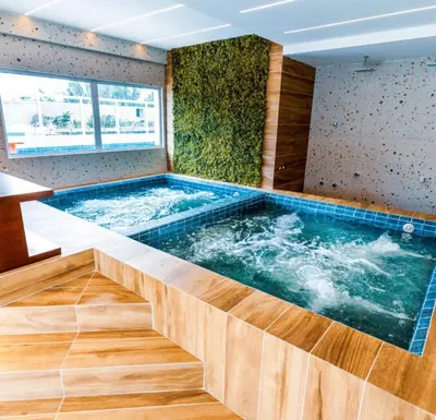 A piscina em ou perto de Acquarius residence estrutura de nova construção situada na praia de Iracema