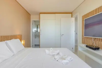 Uma cama ou camas num quarto em Varandas do Mar - Luxo a beira mar por Carpediem
