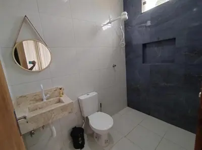 Uma casa de banho em Casa da Serra Mulungu CE