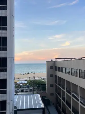Uma vista do mar geral ou uma vista do mar a partir do apartamento