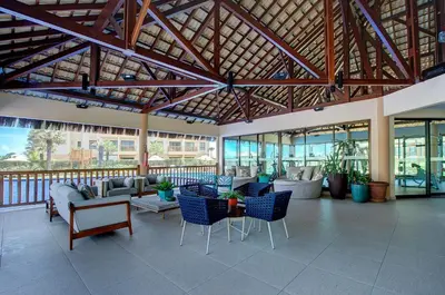 Uma área de estar em VG Sun #310 - Apartamento quádruplo por Carpediem