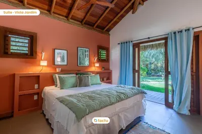 Uma cama ou camas num quarto em Villa Boungavilea Fortim Casa Frente Mar de Luxo