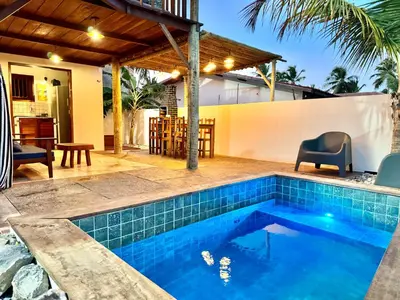 A piscina em ou perto de Casa do Romeu