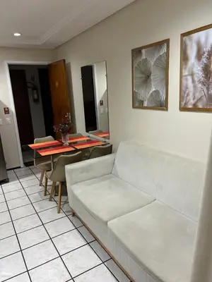 Uma área de estar em Apt no Classic Flat Residence Service