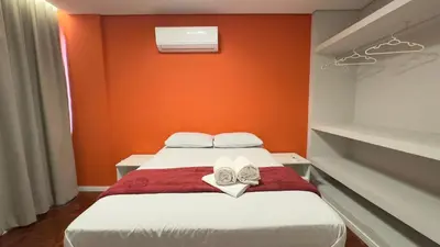 Uma cama ou camas num quarto em Ellery Abolição by Escala