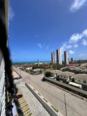 Uma vista do mar geral ou uma vista do mar a partir do apartamento