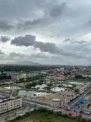 Uma vista geral de Fortaleza ou a vista da cidade a partir do apartamento