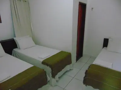 Uma cama ou camas num quarto em Aldenora Flats