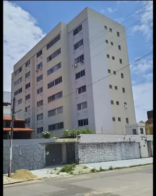 O edifício onde o apartamento está situado