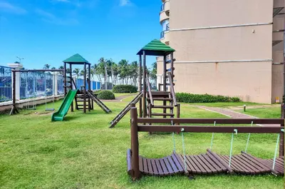 A área de jogos para crianças em Luxo e Elegância com a melhor vista Praia Futuro