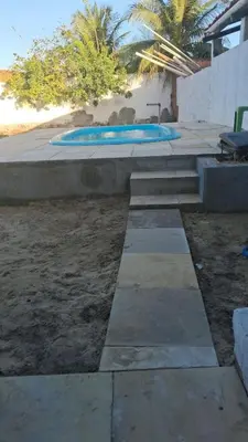 A piscina em ou perto de Casa Fundo de Quintal