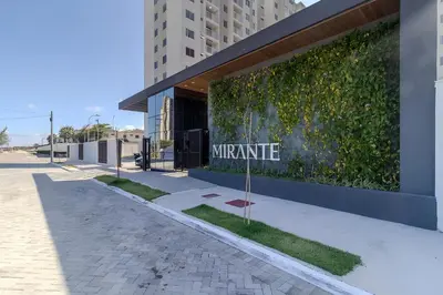 O edifício onde o apartamento está situado