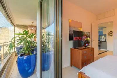 A cozinha ou kitchenette de Beach Place #202 - Beira Mar por Carpediem