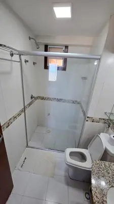 Uma casa de banho em Beachfront Ap 424B for 2 persons in Kariri Beach Residence