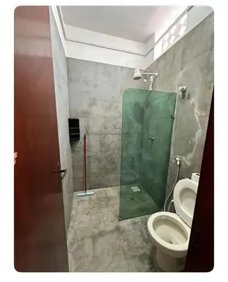 Uma casa de banho em Vila Lua Aparts - Apartamento 4