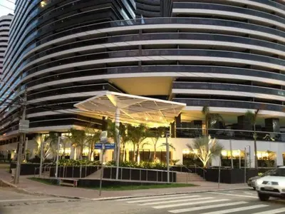 O edifício onde o apartamento está situado