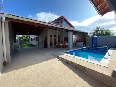 A piscina em ou perto de Casa com piscina beberibe