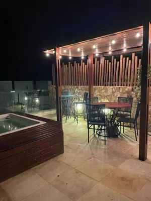 A piscina em ou perto de Loft Charmoso com Rooftop no Vila das Dunas