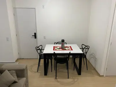 Uma área de estar em Apartamento Praia do Futuro