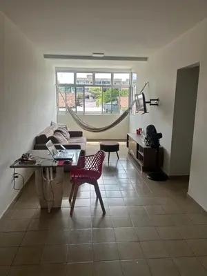 Uma área de estar em GT Hostel
