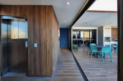 A planta de JSmart Novinho 4 Pessoas Super Completo WiFi Top