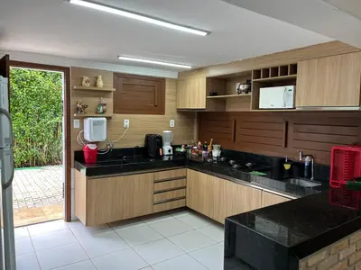 A cozinha ou kitchenette de Casa em Guaramiranga com Jacuzzi privativa