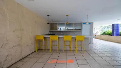 A cozinha ou kitchenette de Apartamento em Fortaleza a 300m da Praia do Futuro