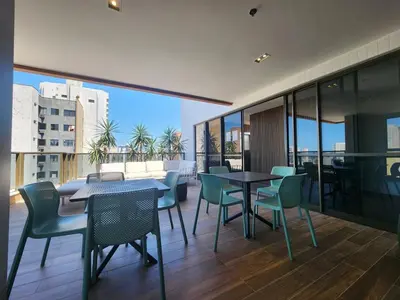 Uma varanda ou terraço em VL 701 · JSmart Aldeota, 1 suíte, Wi-Fi 600 mb, by CasaCris