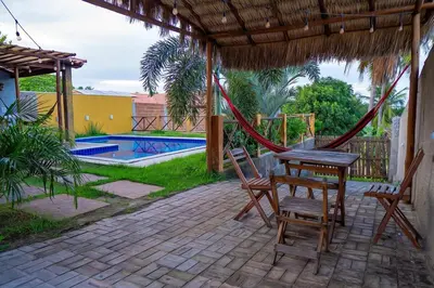 A piscina em ou perto de Deck Flor d'Lis