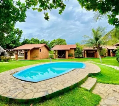 A piscina em ou perto de Pousada Beija-Flor